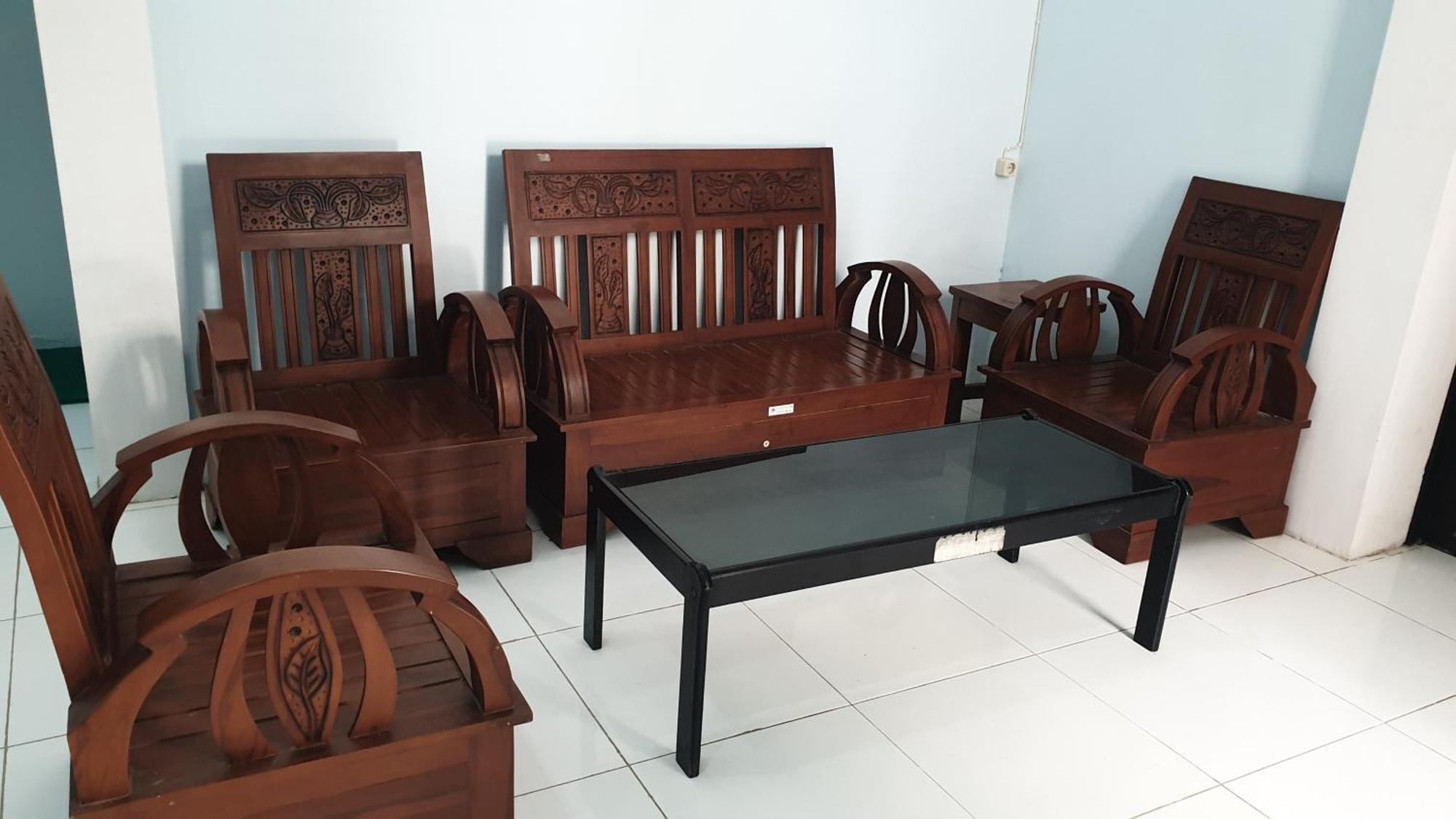 Capital O 92612 Penginapan D'Alas Purwo & Beachnearpadang Savana Sadengan Banyuwangi  Exteriör bild